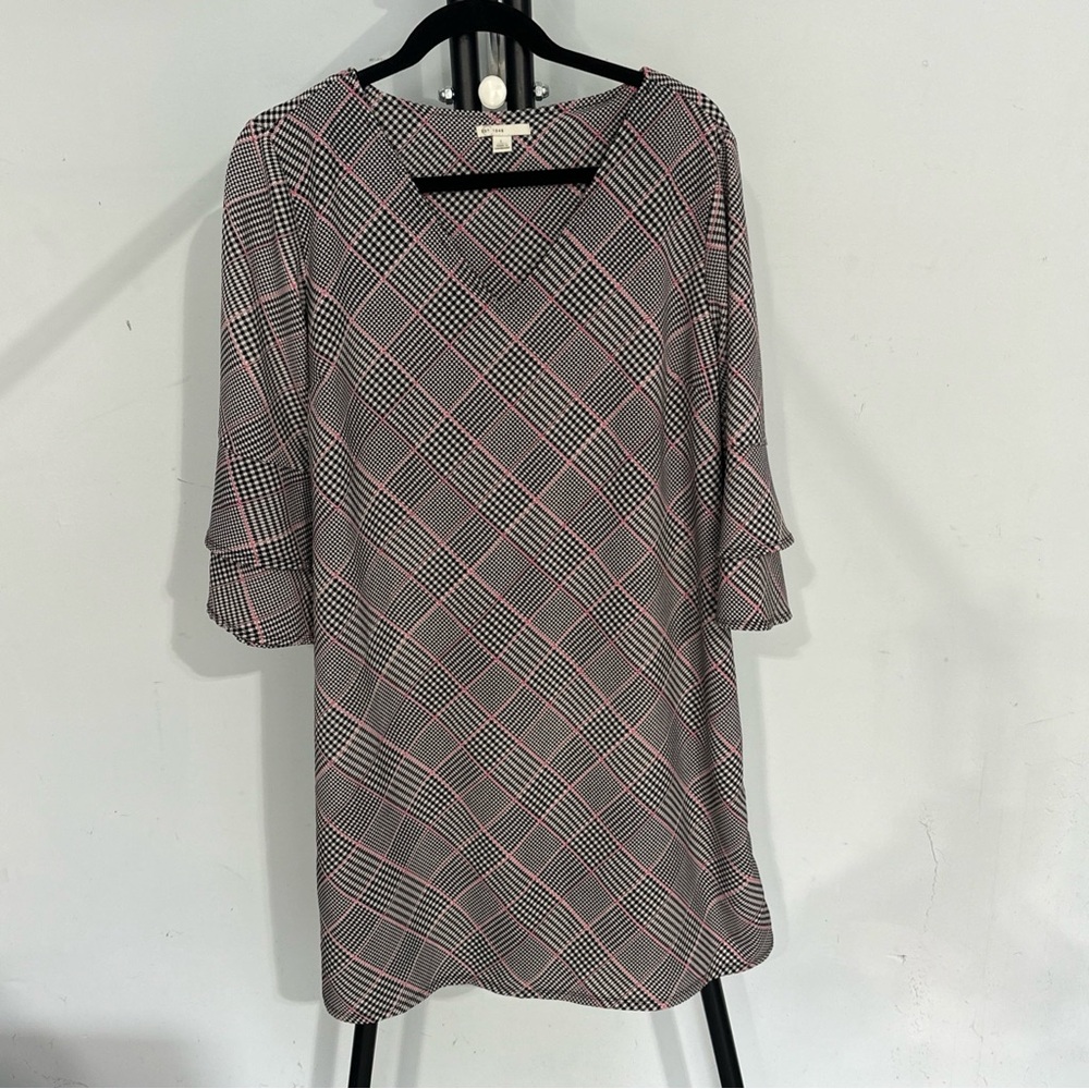 Comfy Plaid Dress w/ ruffle 3/4 sleeve